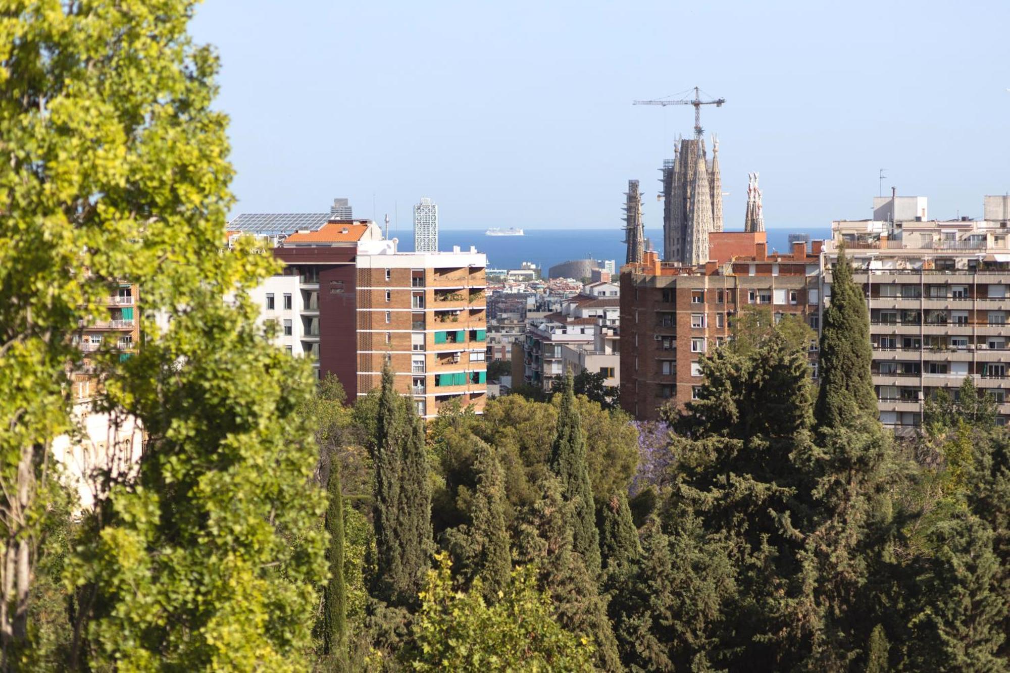 Lodging Apartments Guell Gaudi Barcelone Extérieur photo